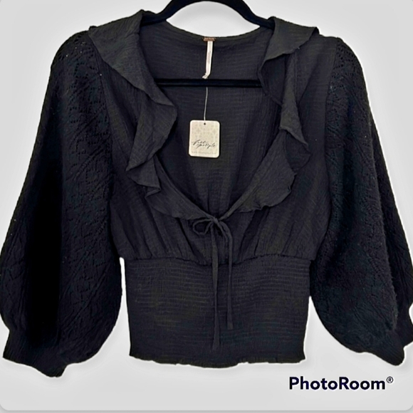 NWT Free People Woman's Blouse Sweater Scoop Neck Black Sz S - Picture 5 of 12